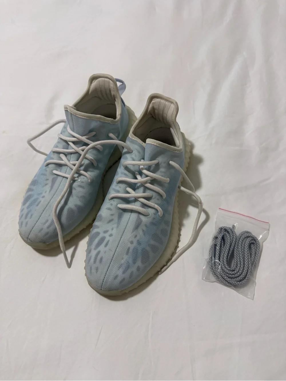 Mono Ice Yeezys